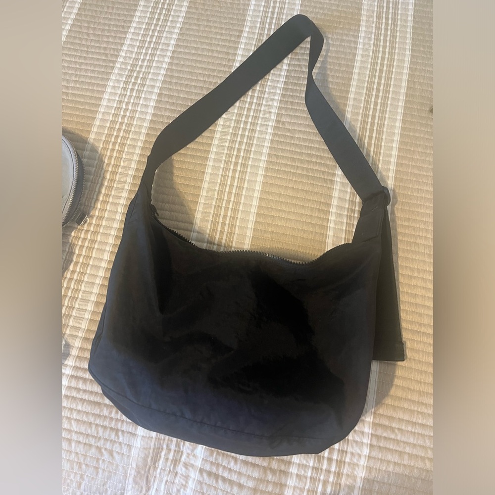 Baggu medium crescent bag